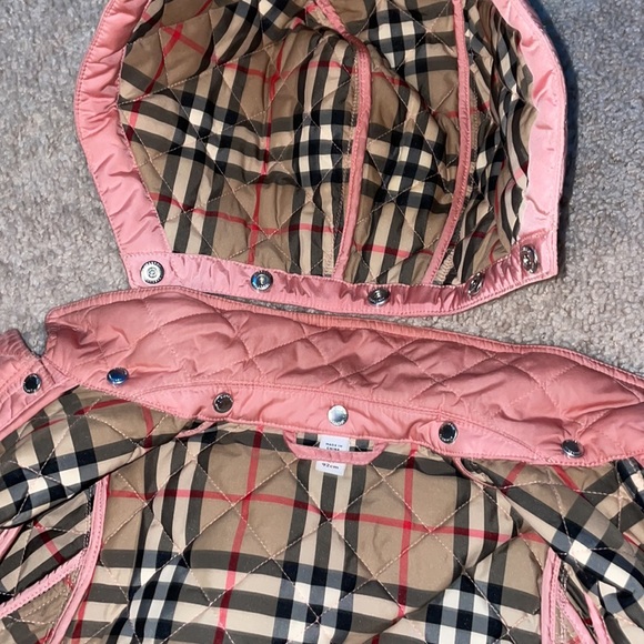 COPY - Authentic Burberry Kids Pink detachable hood quilted coat - Picture 16 of 16